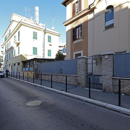 Cornelia - Charme Apartment Rome Exterior photo
